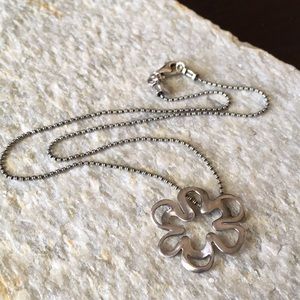 Silpada Sterling Silver Flower Pendant Necklace